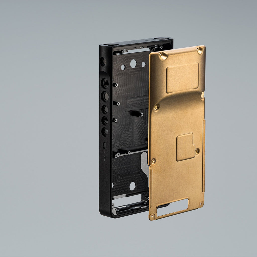 Sony NW-WM1AM3 Walkman, aluminium frame and gold-plated OFC rear chassis